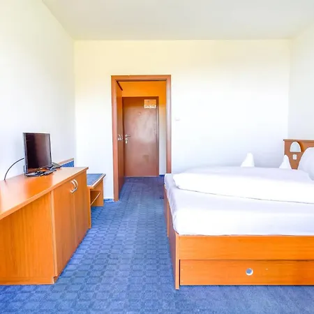 Rysy Hotel Tatranska Strba
