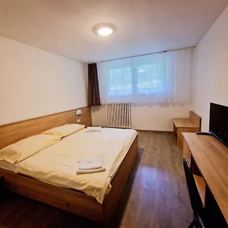 Rysy 3* Tatranska Strba